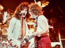 Black Sabbath / Van Halen on Aug 25, 1978 [211-small]
