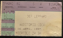 Def Leppard on Apr 2, 1997 [370-small]