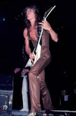Ozzy Osbourne on Aug 14, 1981 [451-small]