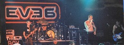 Eve 6 on Jul 11, 2000 [634-small]