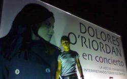 Dolores O'Riordan on Sep 5, 2007 [832-small]