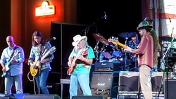 Dickey Betts & Great Southern / Kettle of Fish / Chris Anderson on Nov 1, 2014 [386-small]