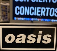 Oasis / The Secrets Machines on Nov 29, 2008 [838-small]