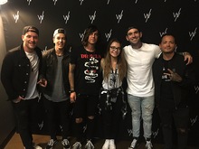 Sleeping With Sirens / The White Noise / Chase Atlantic / Palaye Royale on Sep 7, 2017 [201-small]