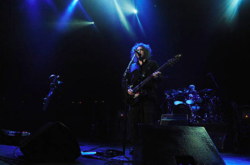 The Cure on Apr 17, 2009 [015-small]