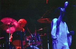 Yes / Gentle Giant on Jul 23, 1976 [154-small]