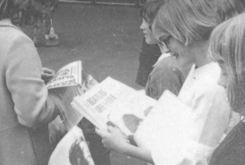 The Beatles / The Remains / Bobby Hebb / The Cyrkle / The Ronettes on Aug 25, 1966 [191-small]