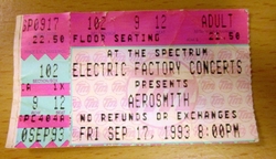 Aerosmith / 4 Non Blondes on Sep 17, 1993 [123-small]