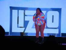 Lizzo / Billie Eilish / Panic at the Disco! on Sep 19, 2020 [182-small]