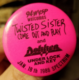 Twisted Sister / Dokken on Jan 18, 1986 [377-small]