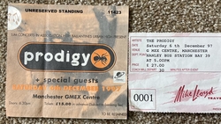 The Prodigy / Foo Fighters on Dec 6, 1997 [531-small]