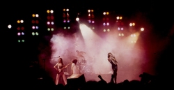 Thin Lizzy / Queen on Mar 18, 1977 [694-small]