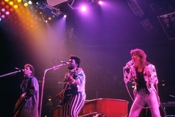 Journey / Glass Tiger on Oct 14, 1986 [933-small]