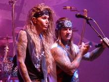 Steel Panther on Oct 9, 2015 [253-small]