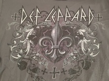 Def Leppard / Heart on Jun 25, 2011 [701-small]