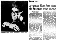 Elton John on Sep 22, 1992 [902-small]