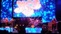 Yes / Asia / John Lodge of The Moody Blues / Carl Palmer's ELP Experience on Jul 8, 2019 [493-small]