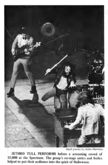 Jethro Tull / Captain Beefheart & His Magic Band on Oct 30, 1972 [969-small]