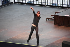 Chris Janson on Feb 21, 2021 [383-small]