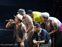 Bruno Mars on Aug 18, 2013 [036-small]