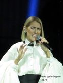 Celine Dion on Oct 22, 2019 [055-small]