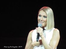 Celine Dion on Oct 22, 2019 [065-small]