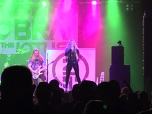 Sebastian Bach / Kobra and the Lotus on Sep 15, 2019 [186-small]