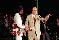 Chuck Berry on Aug 24, 1989 [440-small]
