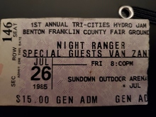 Night Ranger / Van Zandt on Jul 26, 1985 [550-small]