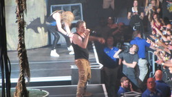 Iron Maiden / Ghost on Jun 11, 2017 [381-small]