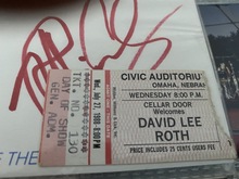 David Lee Roth / Poison on Jul 27, 1988 [015-small]