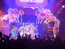 Katy Perry / Zowie on May 10, 2011 [795-small]