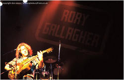 Rory Gallagher / Rage on Sep 24, 1980 [907-small]