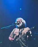 The Grateful Dead on Mar 17, 1995 [909-small]