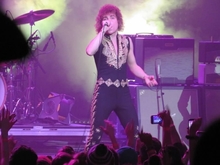 Greta Van Fleet / Aaron Lee Tasjan on Dec 29, 2019 [625-small]