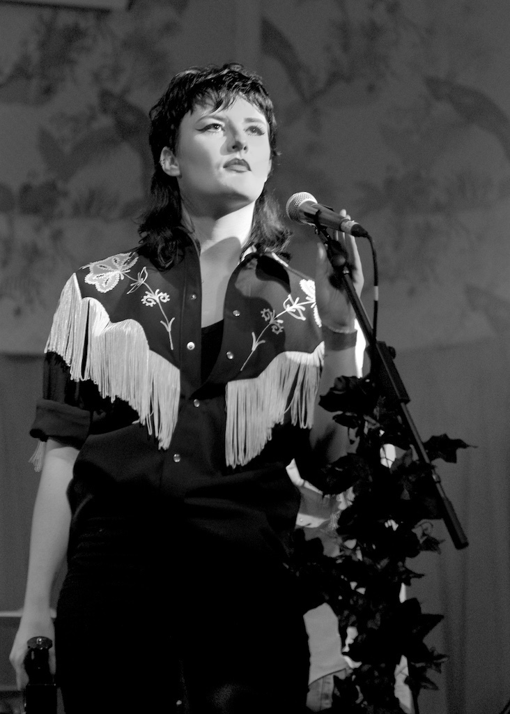 Apr 25, 2015 Ren Harvieu / The Goat Roper Rodeo Band at The Deaf