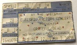 Grateful Dead on Sep 12, 1990 [748-small]