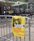 Acht Eimer Hühnerherzen / Grundhass on Aug 14, 2020 [947-small]