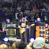 Pearl Jam on Apr 29, 2016 [529-small]