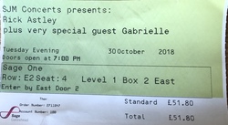Rick Astley / Gabrielle on Oct 30, 2018 [719-small]