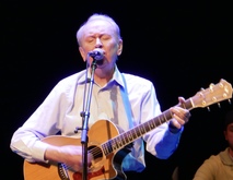 Al Stewart on Oct 22, 2019 [822-small]