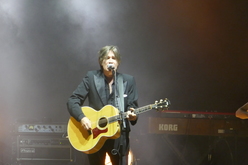 Del Amitri / Trashcan Sinatras on Jul 20, 2018 [074-small]