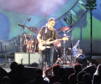 Chris Rea on Nov 21, 2017 [286-small]