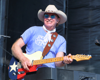 Gary P Nunn on Oct 20, 2019 [542-small]