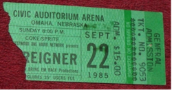 Foreigner / Joe Walsh on Sep 22, 1985 [570-small]