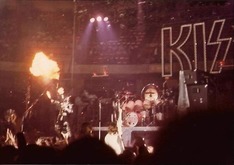 KISS / Bob Seger & The Silver Bullet Band on Dec 21, 1976 [115-small]