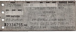Billy Joel on Nov 11, 1982 [236-small]