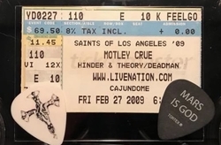 Mötley Crüe / Hinder / Theory of a Deadman / The Last Vegas on Feb 27, 2009 [019-small]