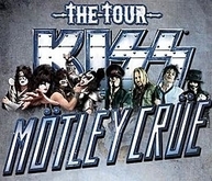 KISS / Mötley Crüe / The Treatment on Aug 3, 2012 [027-small]