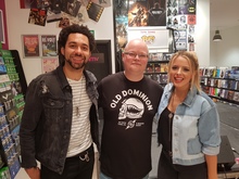 The Shires on Oct 5, 2016 [007-small]